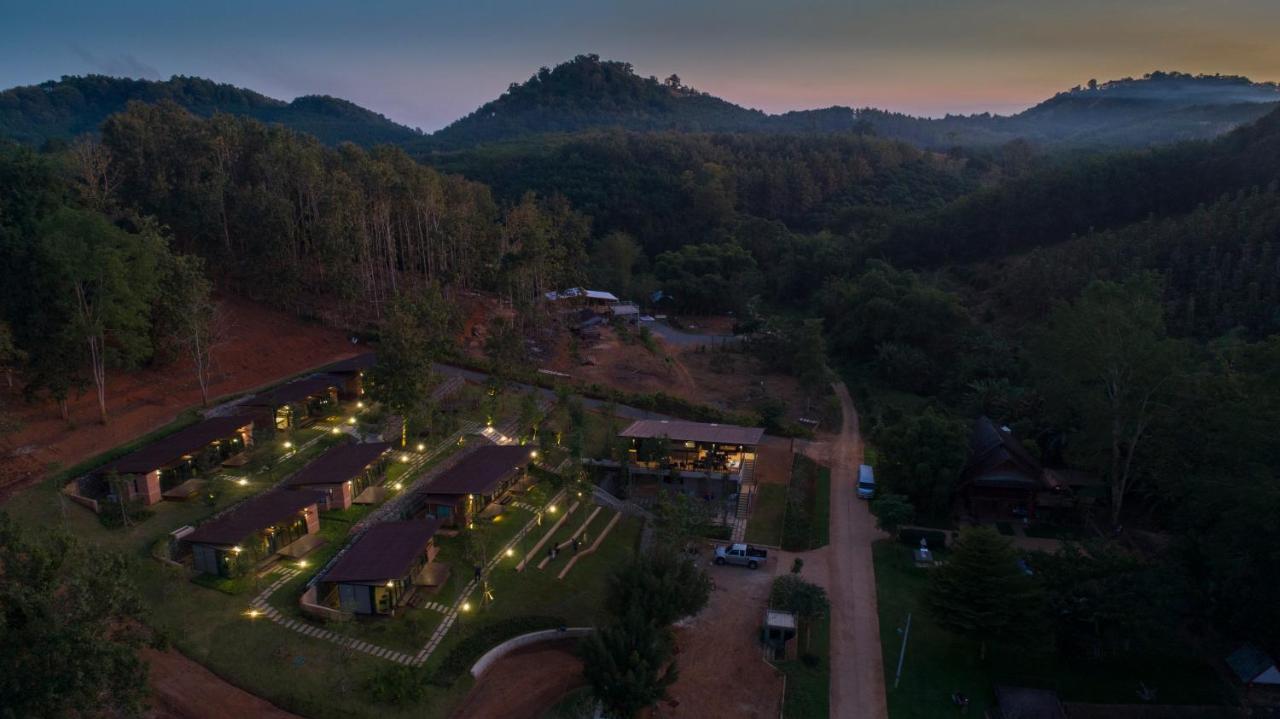 Huaysompoi Valley Nan Hotel Exterior photo